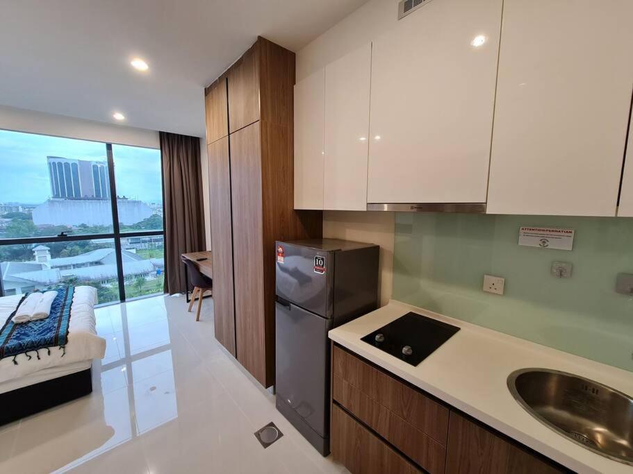 Apartment Lovely Kozi Square Bedroom With Pool Lv5c Kuching