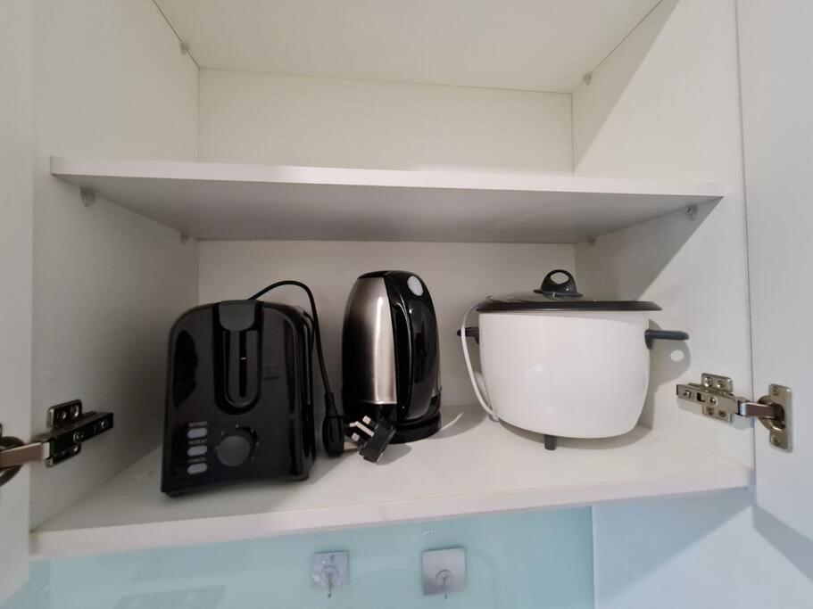Apartment Lovely Kozi Square Bedroom With Pool Lv5c